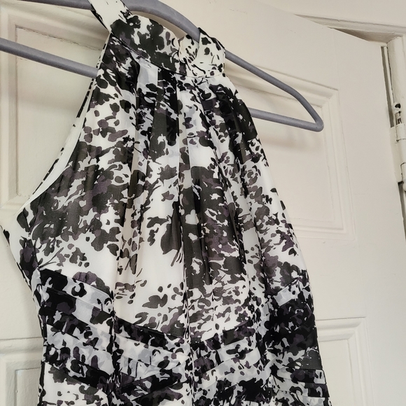 WHBM Dress - Picture 2 of 6